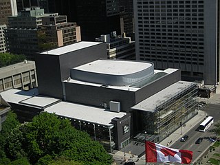 <span class="mw-page-title-main">Canadian Opera Company</span> Opera company based in Toronto, Ontario