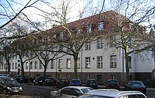 Former Kaiser Wilhelm Institute of Racial Hygiene, at the Free University of Berlin Freie Universitaet Berlin - Otto-Suhr-Institut - Gebaeude Ihnestrasse 22 - einst KWI-Institut.jpg