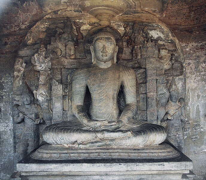 File:Gal Vihara, Vijjadhara Guha 2(js).jpg