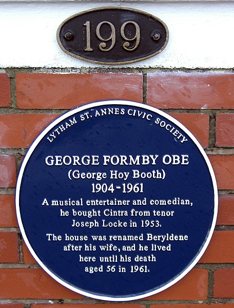 File:George Formby - Blue Plaque, Inner Promenade, Lytham St Annes.jpg