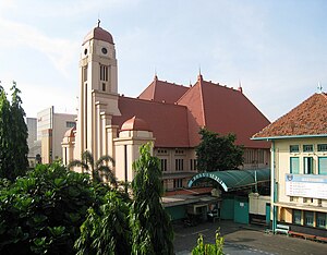 Gereja Santo Yoseph, Matraman, Jatinegara, Jakarta.jpg