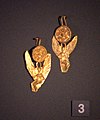 Златни обици с Нике, III–II век пр. Хр., открити в Касандрия, Солунски археологически музей