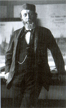Photograph of Georg von Hauberrisser (around 1900)