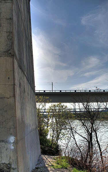 File:High level Bridge Edmonton Alberta Canada 06-B.jpg