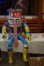 Vignette pour HitchBOT