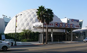 Le Cinerama Dome