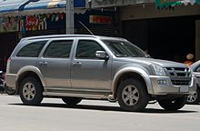 Isuzu MU-7 SUV ISUZU MU-7 1.jpg