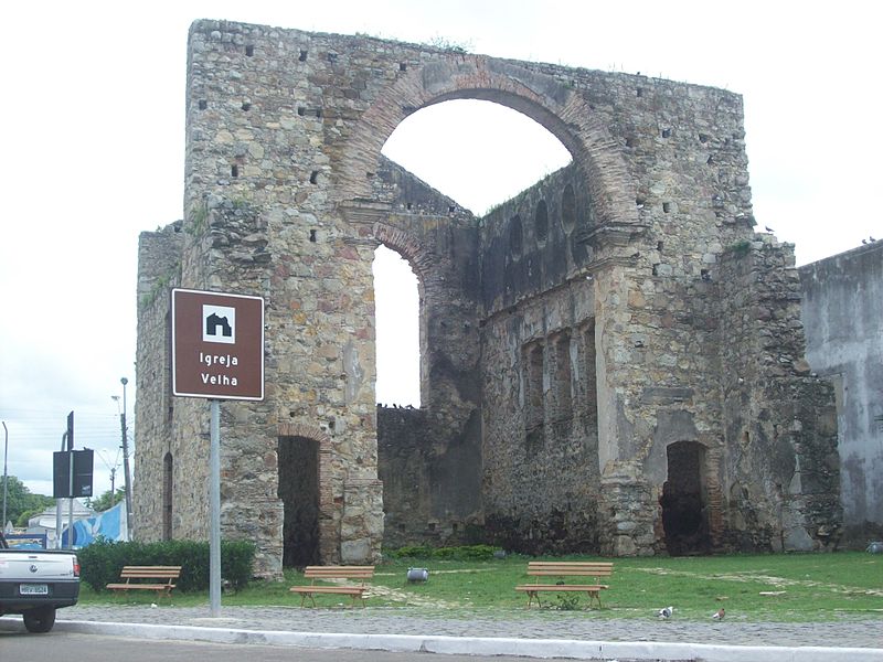 File:Igreja Velha.jpg