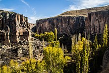 Ihlara Valley - panoramio (31).jpg