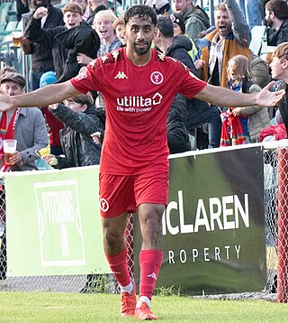 <span class="mw-page-title-main">Imran Kayani</span> English-born Pakistani footballer