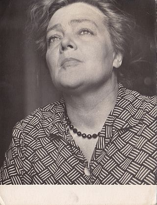 <span class="mw-page-title-main">Olga Ivinskaya</span> Russian poet and writer, Soviet gulag detainee