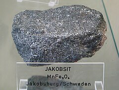 Jakobsit - Jakobsberg, Schweden.jpg