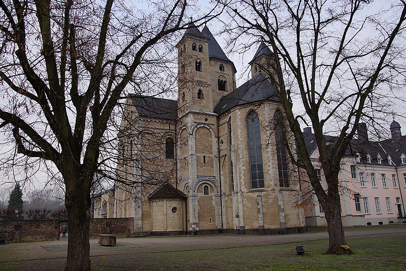 File:Knechtsteden Abbey, Dormagen 2016 - DSC04013 - Knechtsteden (30451958284).jpg