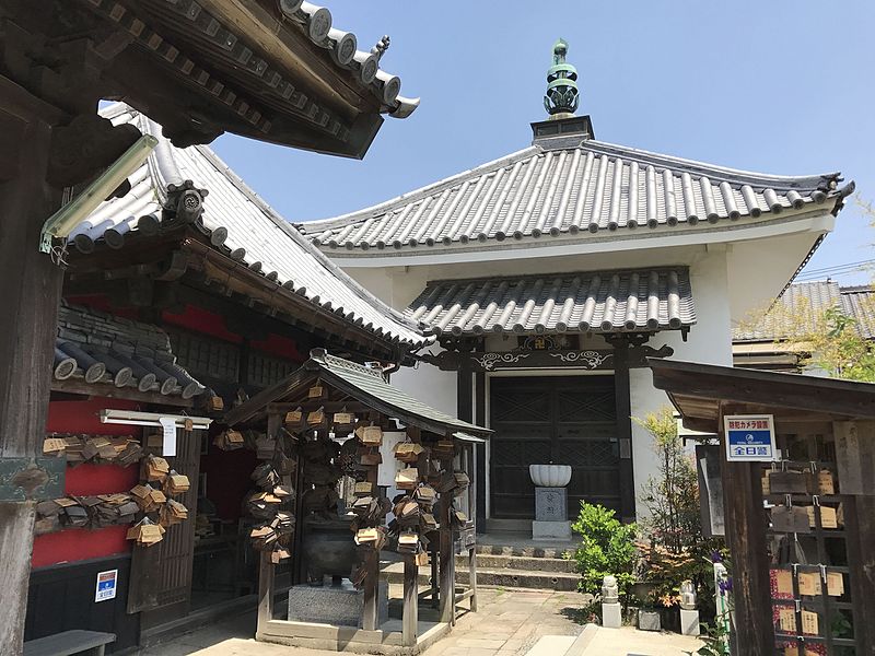 File:Kyozo Hall of Goganji Temple.jpg