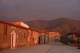 Atardecer en una calle de La Granja.