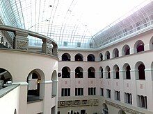 Atrium Central Lichthof Uzh.jpg