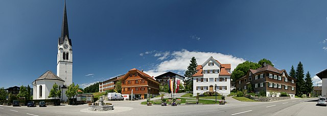 Ortsmitte von Lingenau