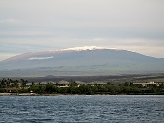 Hawaiian–Emperor seamount chain Mostly-undersea mountain range in the Pacific Ocean that reaches above sea level in Hawaii.