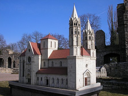 Modell Liebfrauenkirche Arnstadt.JPG