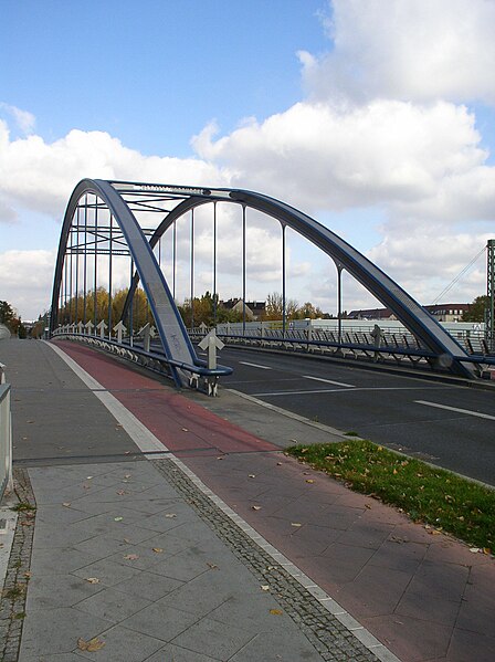 File:Moderssohnbrücke.jpg