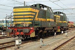 NMBS 7407 + 7404 Antwerpen-Noord.jpg