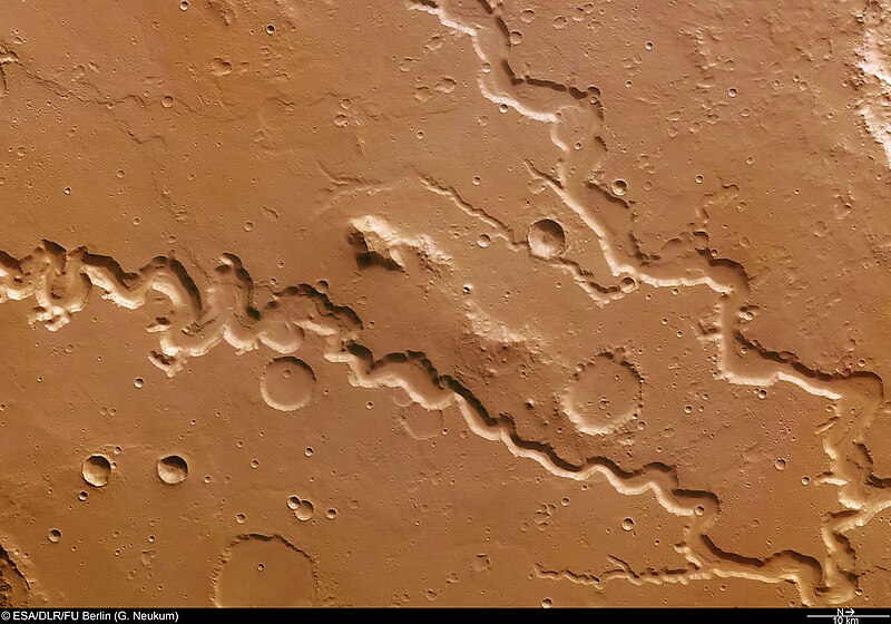 File:Nanedi Valles valley system on Mars ESA199848.jpg