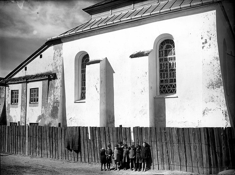 File:Niaśviž, Školišča. Нясьвіж, Школішча (1919-39) (4).jpg