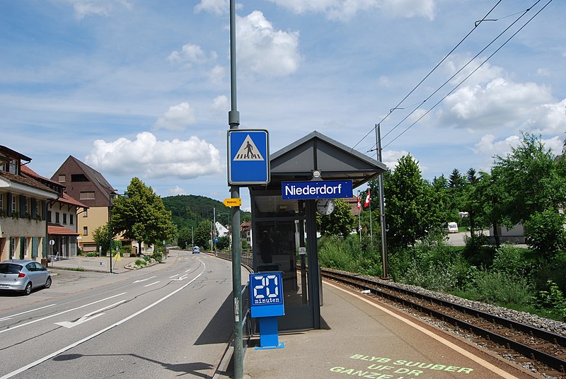 File:Niederdorf BL trajnhaltejo 349.JPG