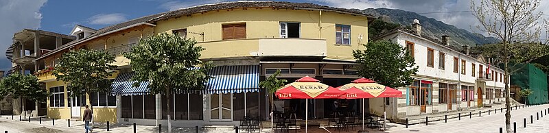 File:Panorama on Main Street - Libohova - Albania (41734046644).jpg