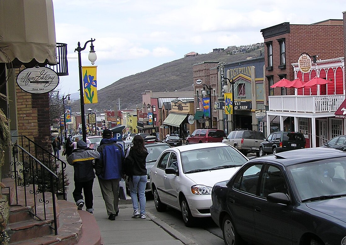 File:ParkCityUTDowntown.JPG