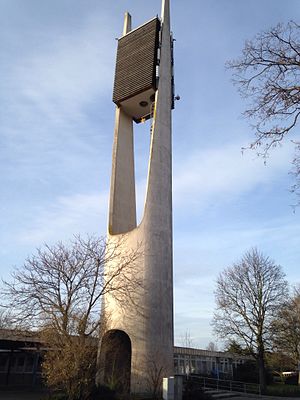 Pauluskirche Glockenturm.jpg