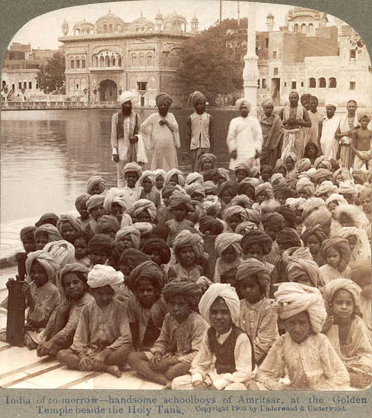File:Photograph of a group of schoolboys visiting the Golden Temple complex in Amritsar, circa 1903.webp