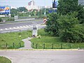 Památník obětem dopravních nehod v blízkosti čerpací stanice Agip na pražském Chodově.