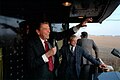 President Ronald Reagan gaat op een fluitje van een cent op tournee door Ohio voor zijn presidentiële campagne in 1984 in de Verenigde Staten