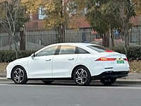 Roewe D7 EV 003.jpg