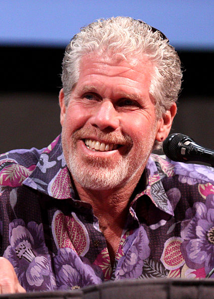 File:Ron Perlman by Gage Skidmore 2.jpg