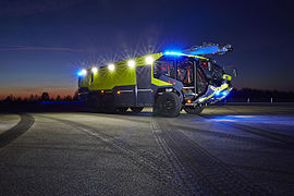 Rosenbauer Panther 6x6 lors d'une démonstration