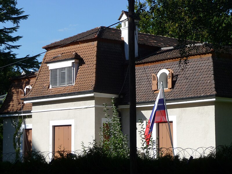 File:Russian Consulate in Geneva.JPG