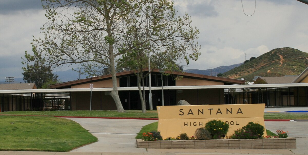 Santana High School - Wikipedia