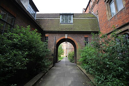 SelwynCollegeCambridge Library 6