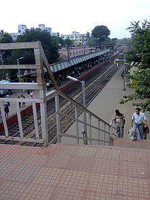 Overbridge of Shyamnagar railway station. Connecting station number 1 (right hand) to the rest number of stations, i.e. 2 (seen on left side), 3 and 4. Shyamnagar Railway Station.jpg