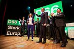 Miniatuur voor Bestand:Sophie in 't Veld en Alexander Pechtold D66 uitslagenavond 2014-01.jpg