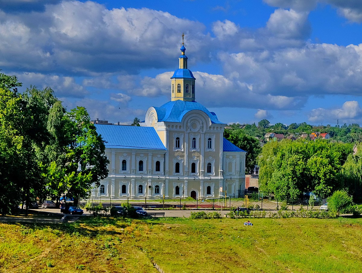 Омск Никольский собор осенью