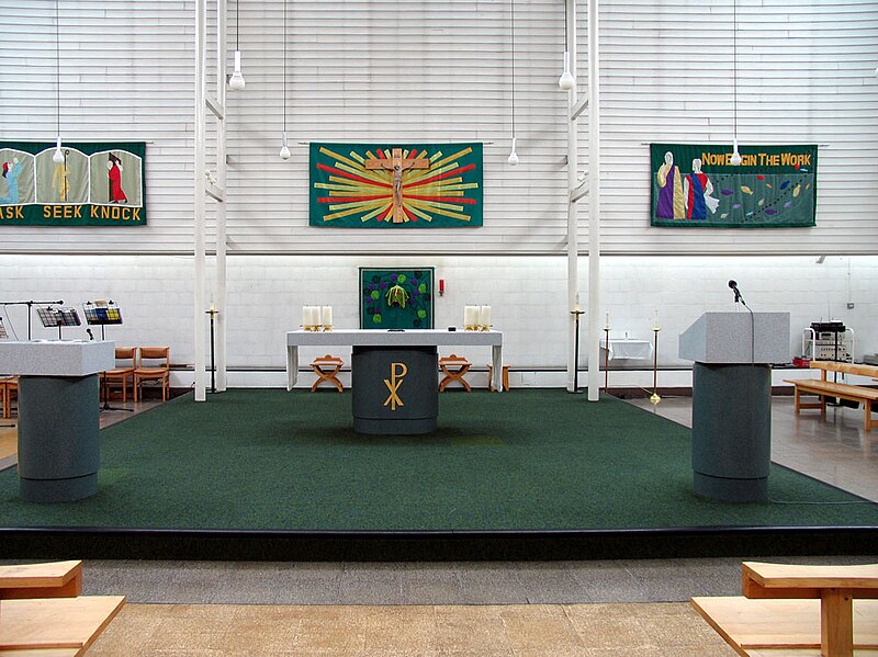 File:St Joseph the Worker, Northolt - Altar - geograph.org.uk - 3480608.jpg