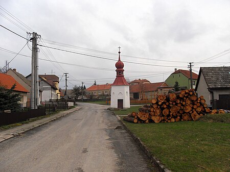 Stanoviště, náves (03)