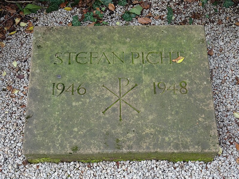 File:Stefan Picht - Hauptfriedhof Freiburg.jpg