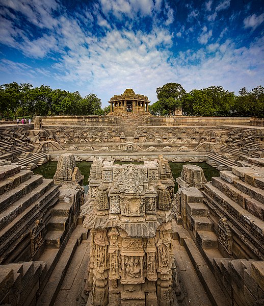 File:Suntemple Modhera Gujarat 240A0463 64.jpg