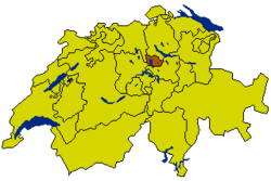 Zug sijaitsee Keski-Sveitsissä.