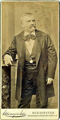 Ellinger Ede fényképe (1885 körül)