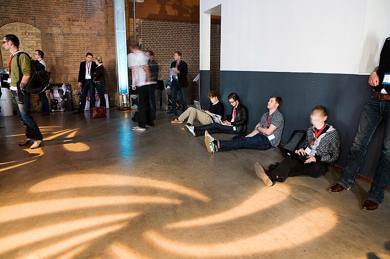 File:TNW Conference 2009 - Day 1 (3501972728).jpg